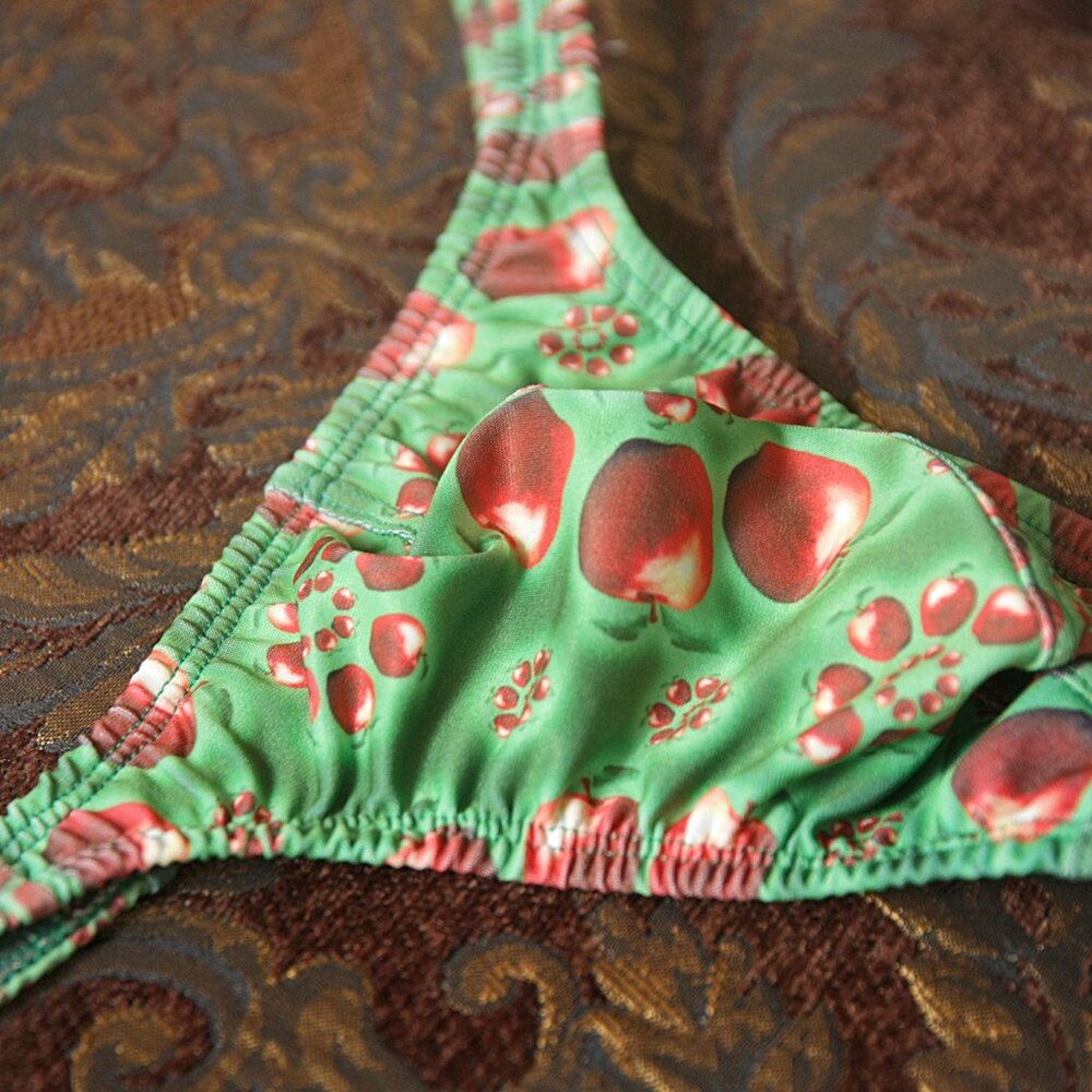 Mens Appele pattern print Thong handmade - Picture 4 of 5